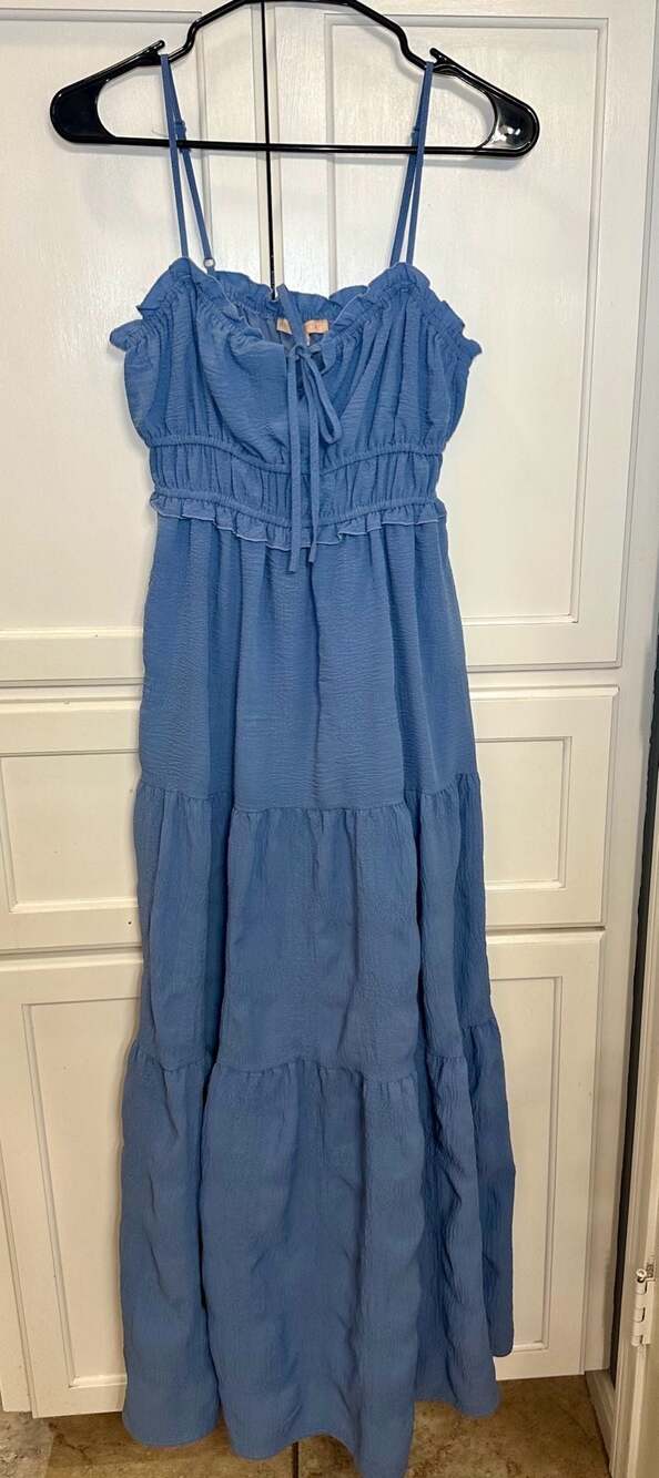 Evolutionary Blue Smocked Tiered Flowy Casual Maxi Dress with Tie Front M